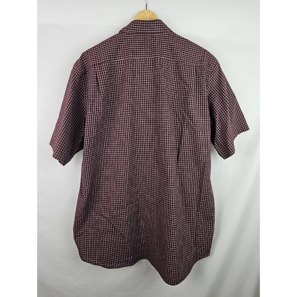 L.L. Bean Men's Shirt Size Large Reg Burgundy Plaid Short Sleeve Button Down Top